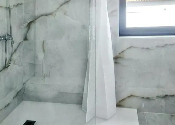 Villa Exceptional In Franca Do Campo With Private Pool