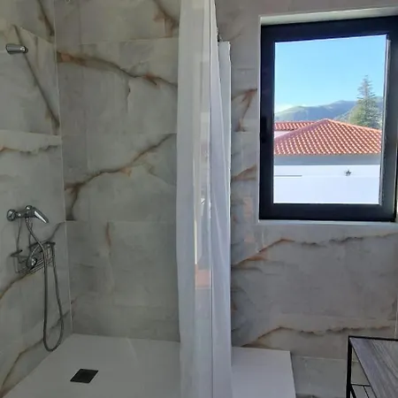 Exceptional In Franca Do Campo With Private Pool *